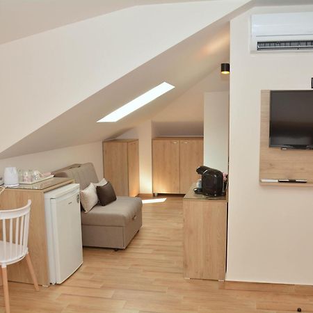 Paralía Denis Studios And Apartments חדר תמונה