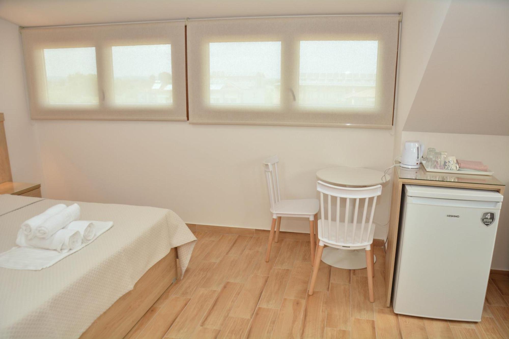 Paralía Denis Studios And Apartments חדר תמונה